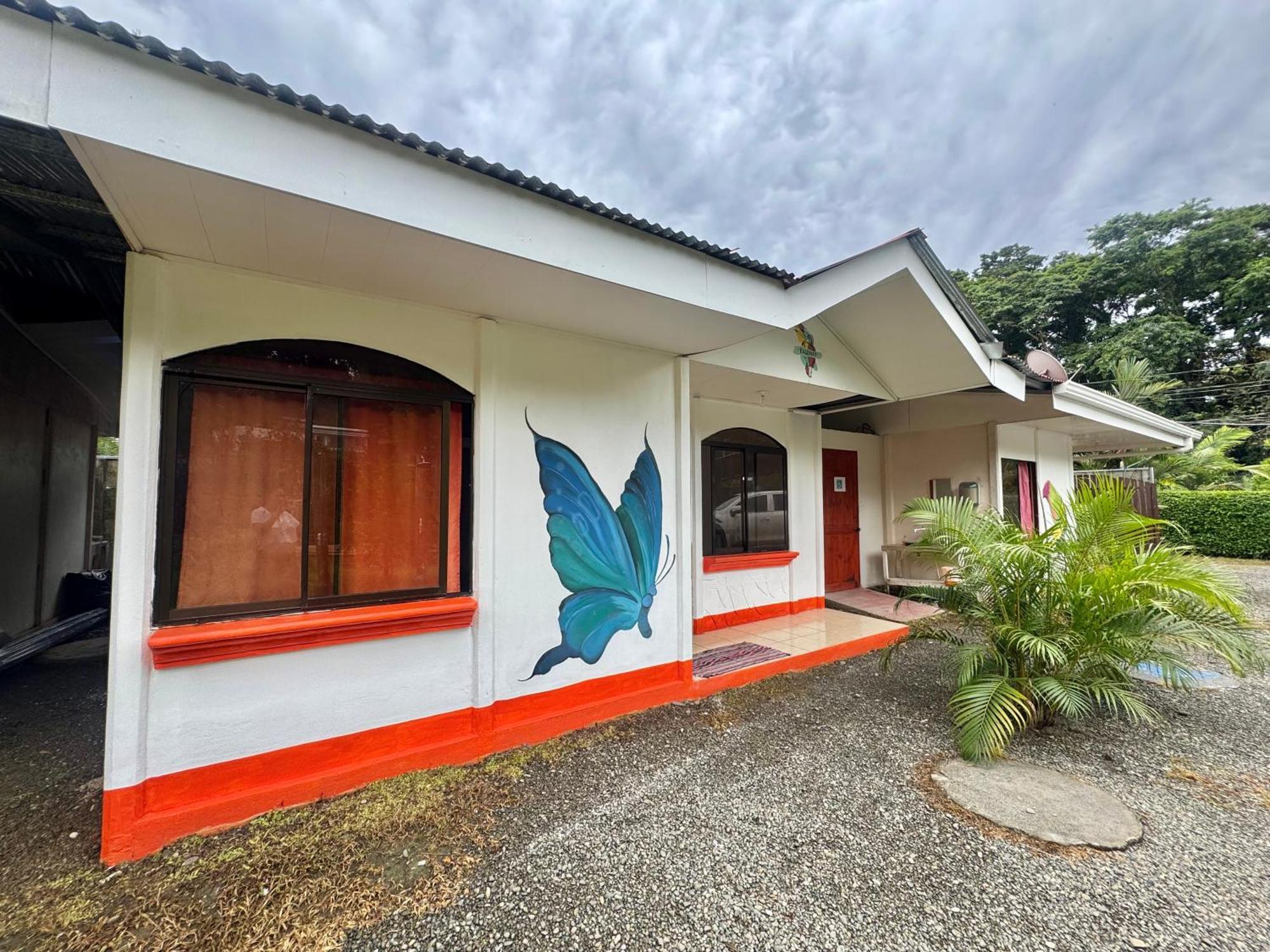 Kalunay Hostel Puerto Viejo de Talamanca Eksteriør billede
