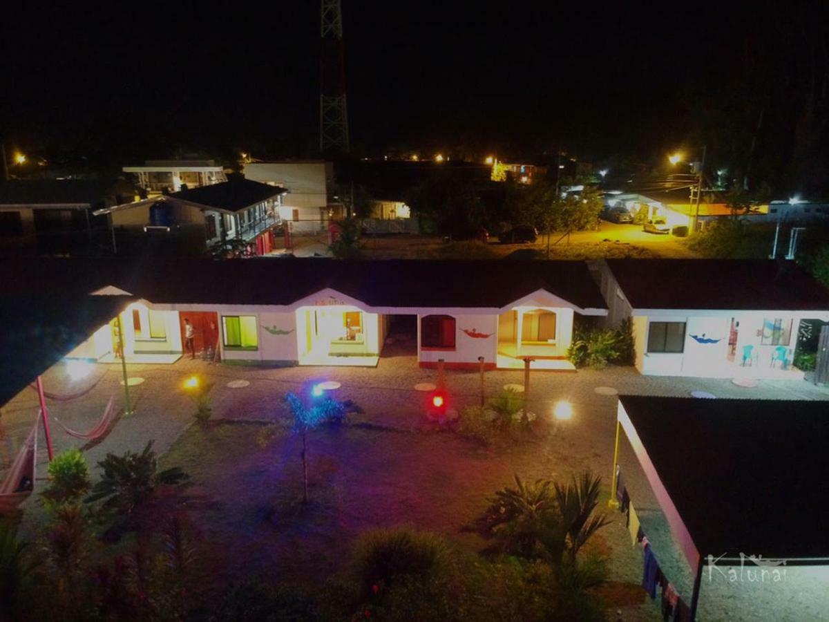 Kalunay Hostel Puerto Viejo de Talamanca Eksteriør billede